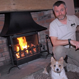 Paul & Eric in front of Open Fire