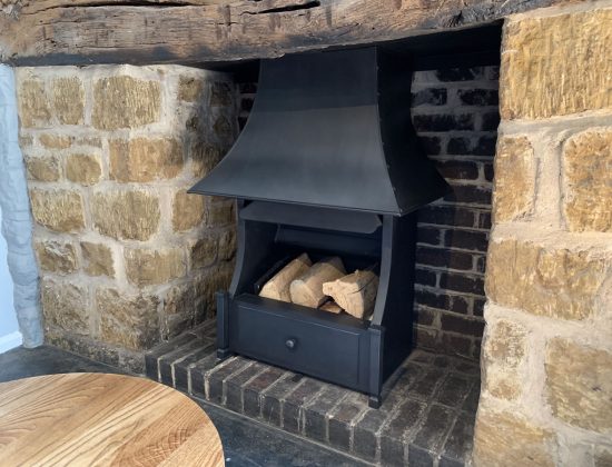 Hotel style small cottage canopy and thermovent.