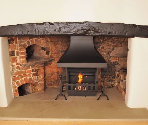 Traditional openfire thermovent with ball top dog irons