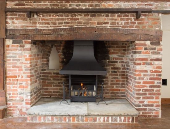 Feature Fireplaces